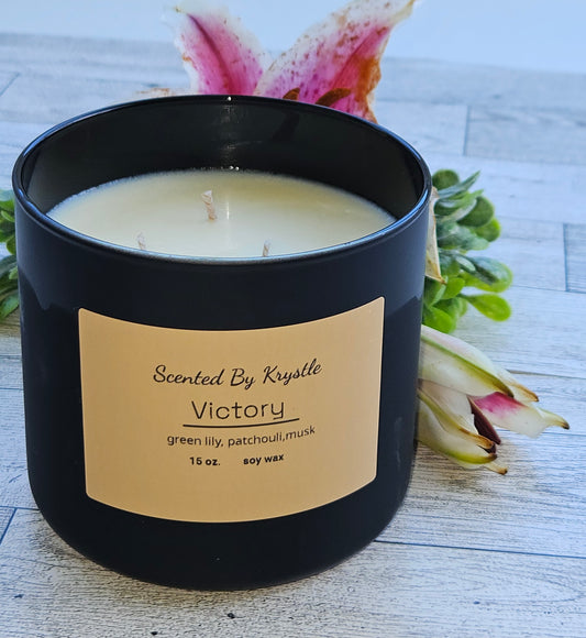 Victory Candle (15 oz)